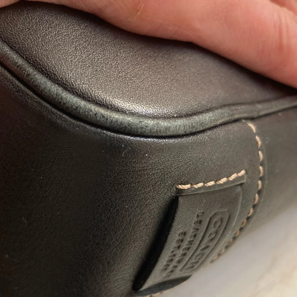 Coach y2k vintage 7775 black leather camera crossbody messenger flap bag unisex
